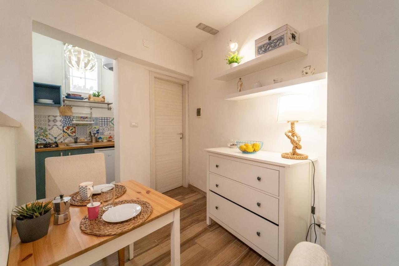 Casa Borbonica Cozy Apartment In Ortigia Ground Floor Συρακούσες Εξωτερικό φωτογραφία