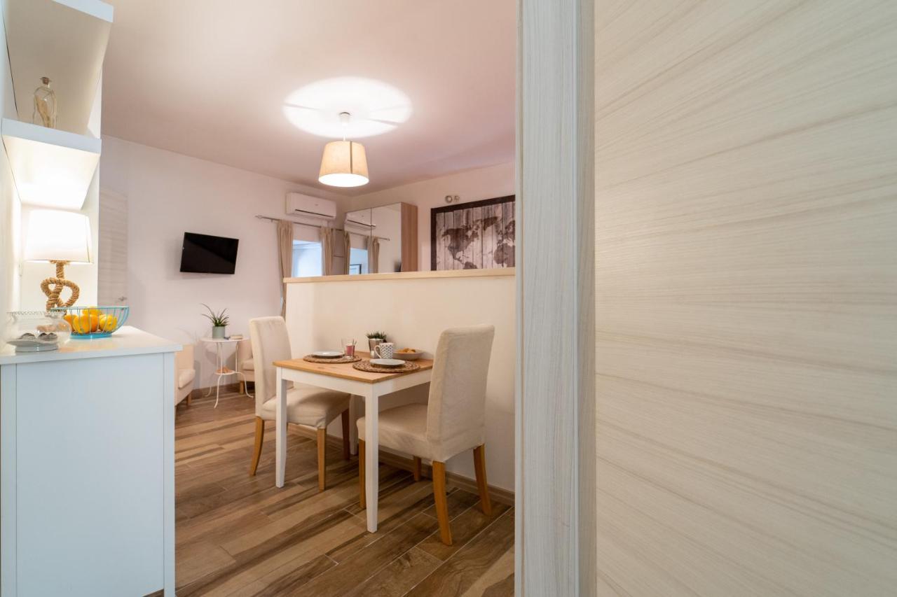 Casa Borbonica Cozy Apartment In Ortigia Ground Floor Συρακούσες Εξωτερικό φωτογραφία