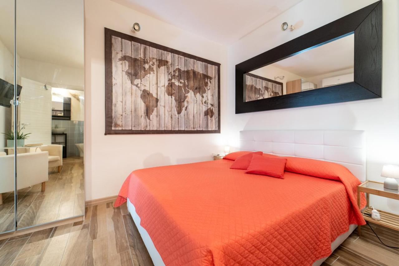 Casa Borbonica Cozy Apartment In Ortigia Ground Floor Συρακούσες Εξωτερικό φωτογραφία
