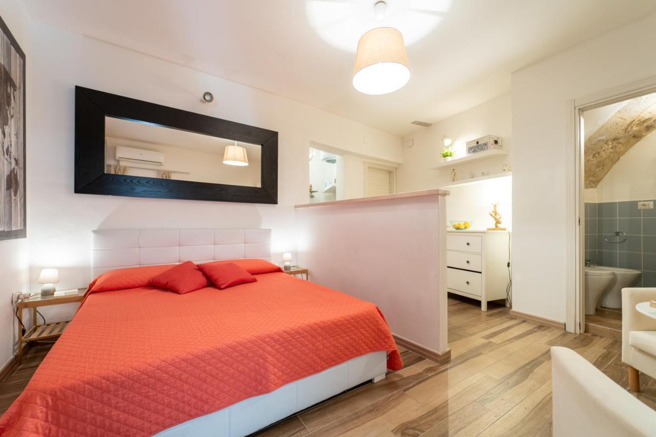 Casa Borbonica Cozy Apartment In Ortigia Ground Floor Συρακούσες Εξωτερικό φωτογραφία